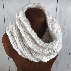 Betsey Johnson Pearl Infinity Scarf